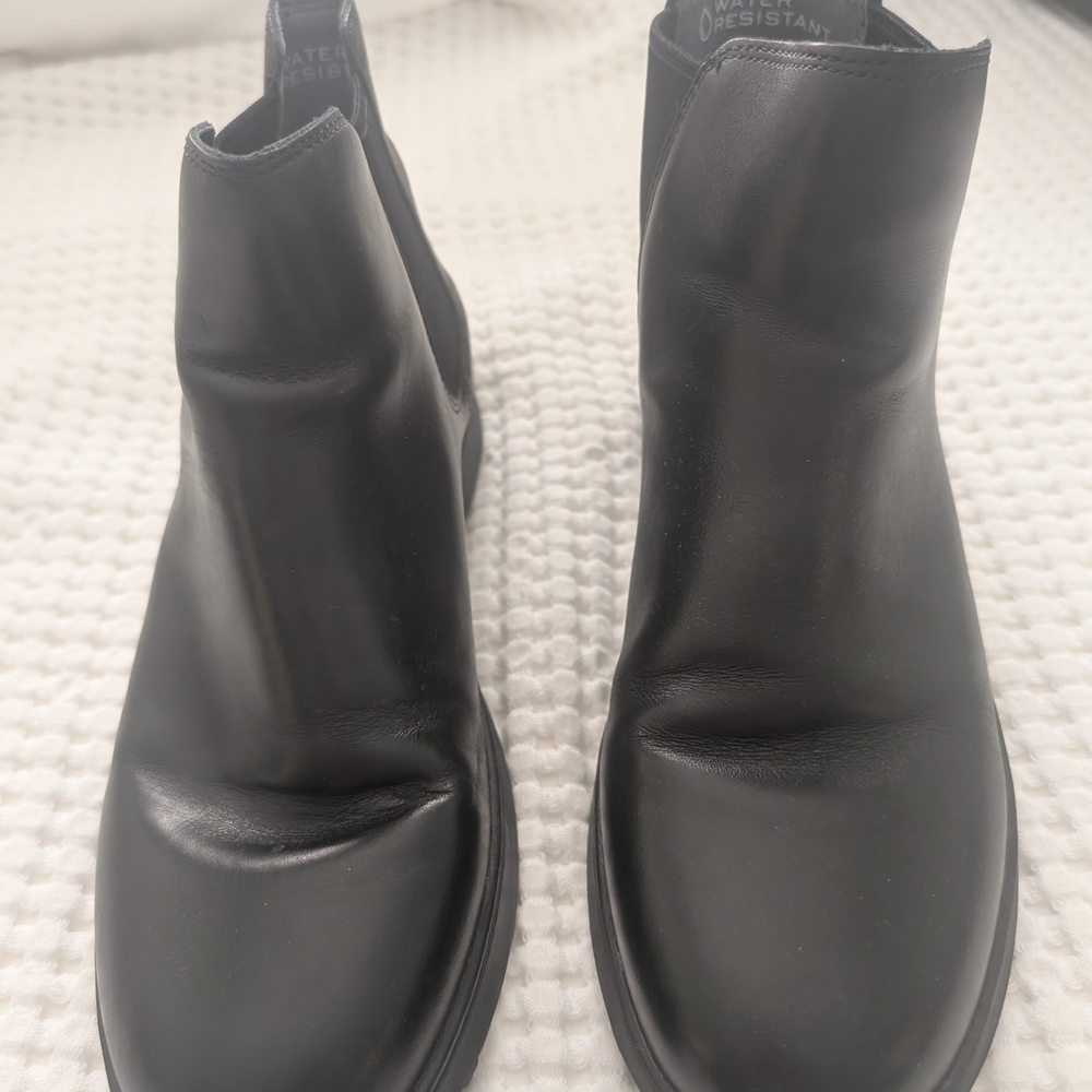 Vionic Women's Black Chelsea Boots 9.5 - Picture 2 of 5
